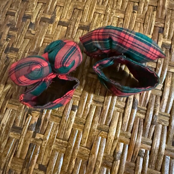 8 Tartan Plaid Holiday Bow Tie Napkin Rings Red Green Gold Christmas Table Décor - Picture 5 of 7